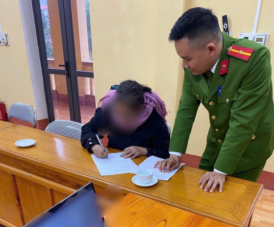 Ba H viet ban tuong trinh cam ket khong tai pham