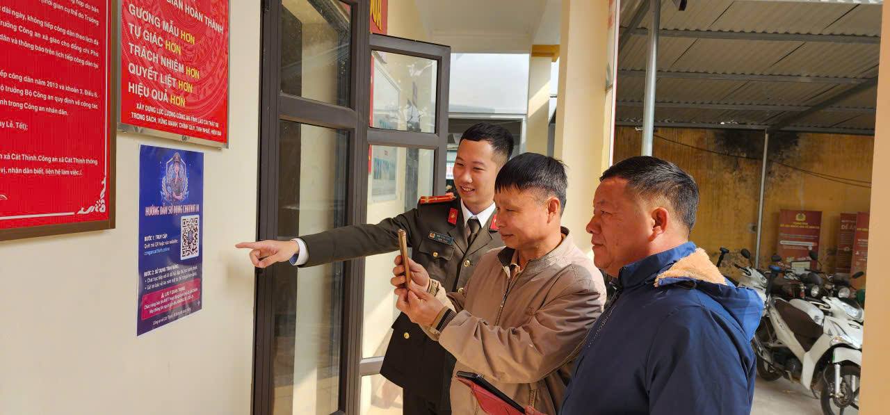 Chatbot AI Công an xã Cát Thịnh: Khi công nghệ trở thành nhịp cầu gần dân 1 Chatbot AI Cong an xa Cat Thinh gop phan hien dai hoa cong tac tiep dan tao thuan loi cho nguoi dan ngay tu co so