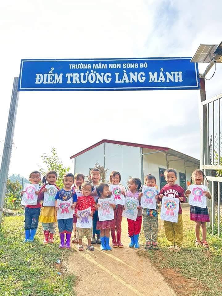 Điểm trường Làng Mảnh – nơi học tập của 100% học sinh là con em đồng bào dân tộc Mông. Ảnh: Tây Bắc trong tôi