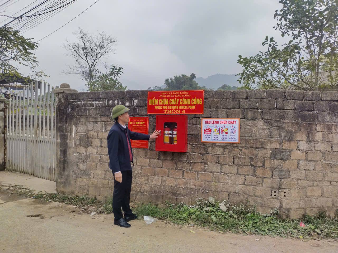 Mo hinh Diem chua chay cong cong tren dia ban xa Tang Loong