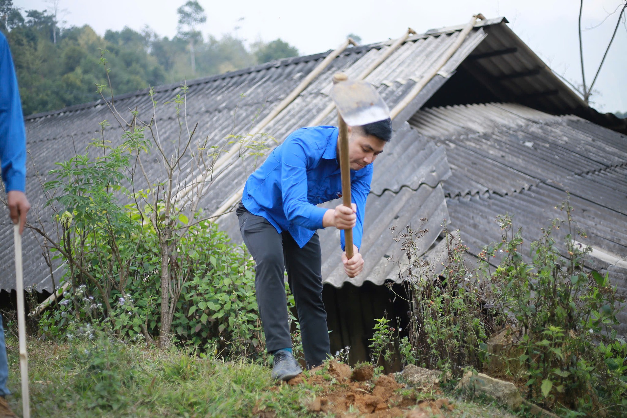 Mot so hinh anh khac tai chuong trinh Anh Tay Bac trong toi.lco .07