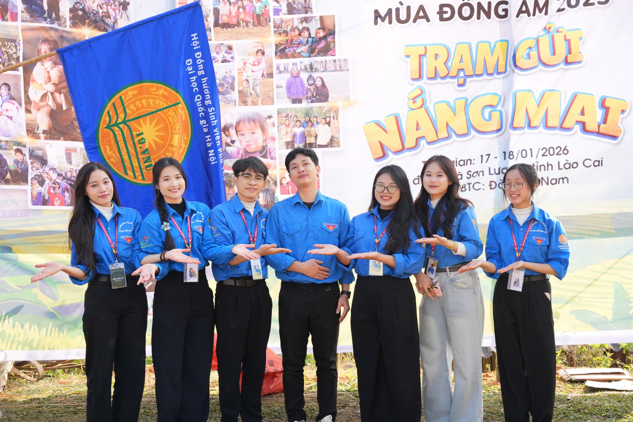 Mot so hinh anh khac tai chuong trinh Anh Tay Bac trong toi.lco .10