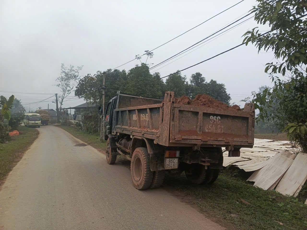 Phuong tien vi pham hanh chinh