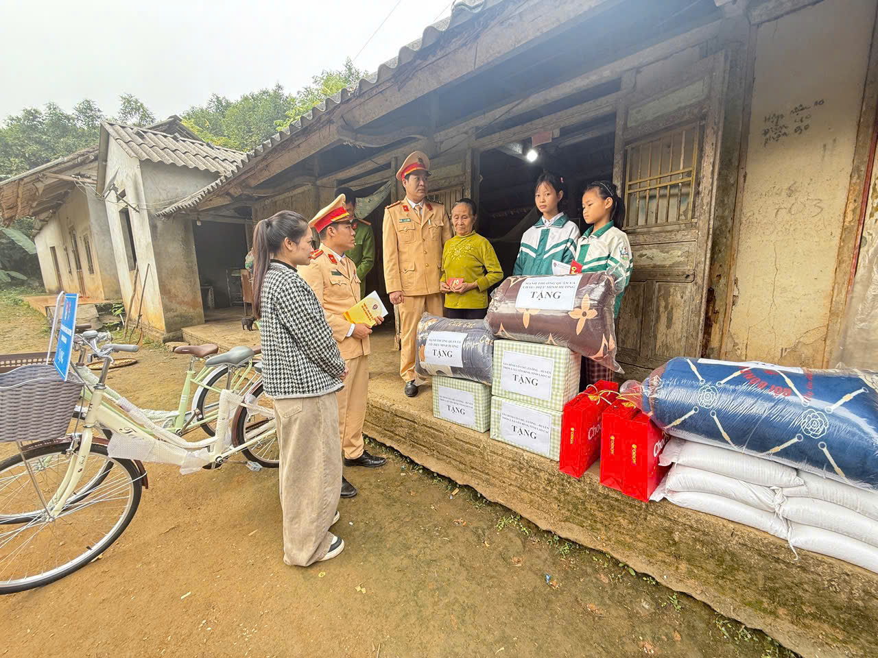 z7444952161452 lco2.vn