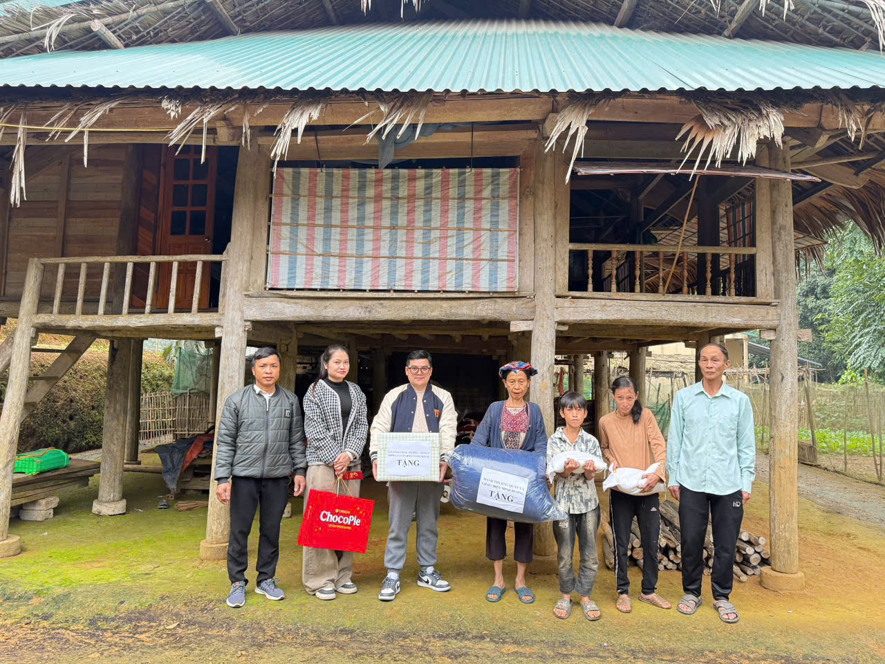 z7444957118951 lco6.vn