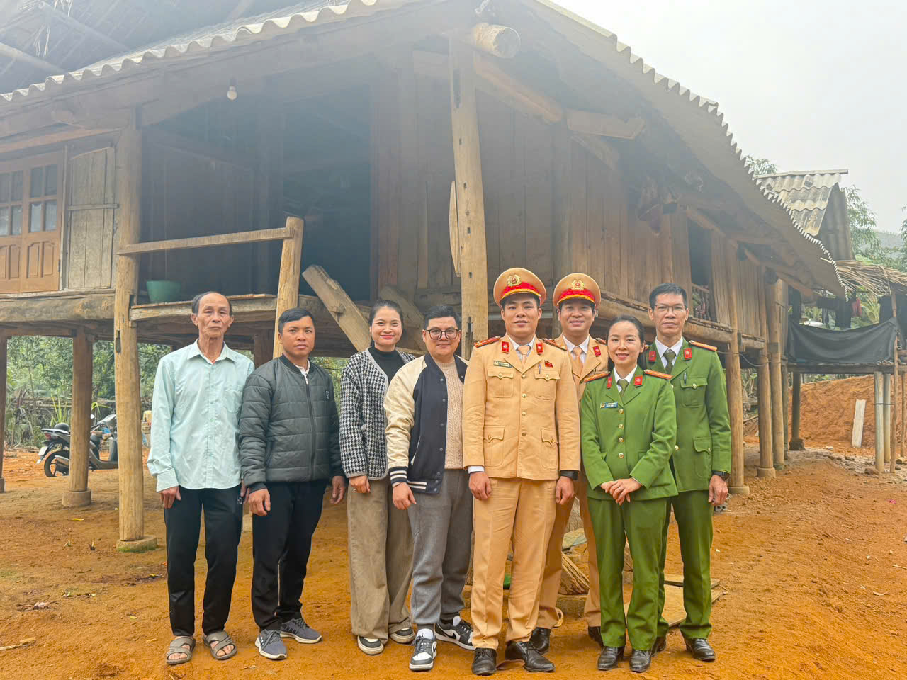 z7444973075204 10a438e354ec53ff81c9c142f3bcd53e