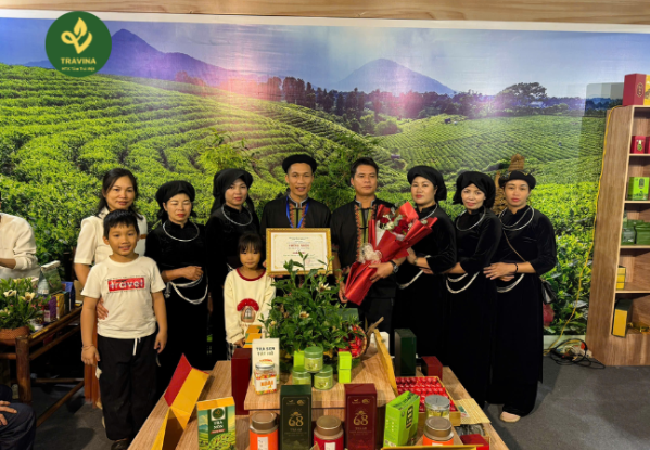 Xuân Trà Thịnh Vượng – Ưu Đãi Quà Tết Dành Cho Doanh Nghiệp của HTX Tâm Trà Việt 9 Anh chup man hinh 2026 02 01 164326