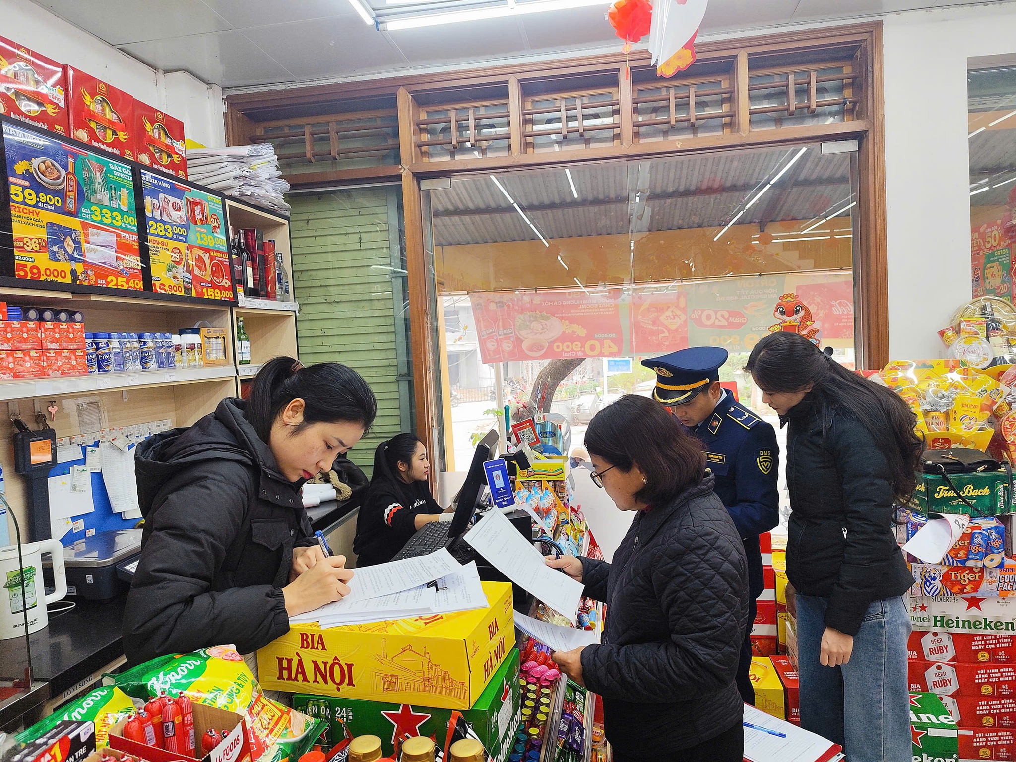 Mot so hinh anh khac tai Phuong Nghia Lo lco 02