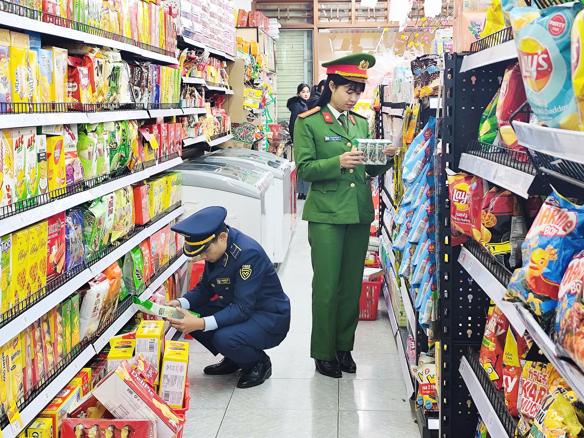 Mot so hinh anh khac tai Phuong Nghia Lo lco 05