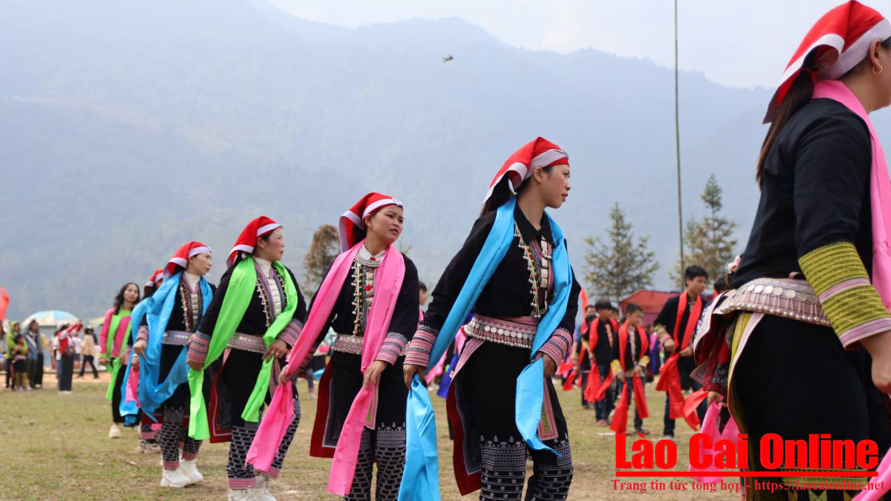 Rộn ràng Lễ hội Sắc xuân Mường Bo 2026 7 photo 2026 02 28 12 57 06 01254 lco gff4585