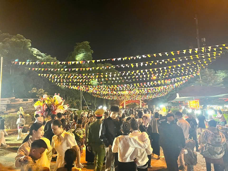 Lễ hội Gầu Tào – Xã Hạnh Phúc 2026: Bản hòa ca rực rỡ của mùa xuân vùng cao 2 Lễ hội Gầu Tào