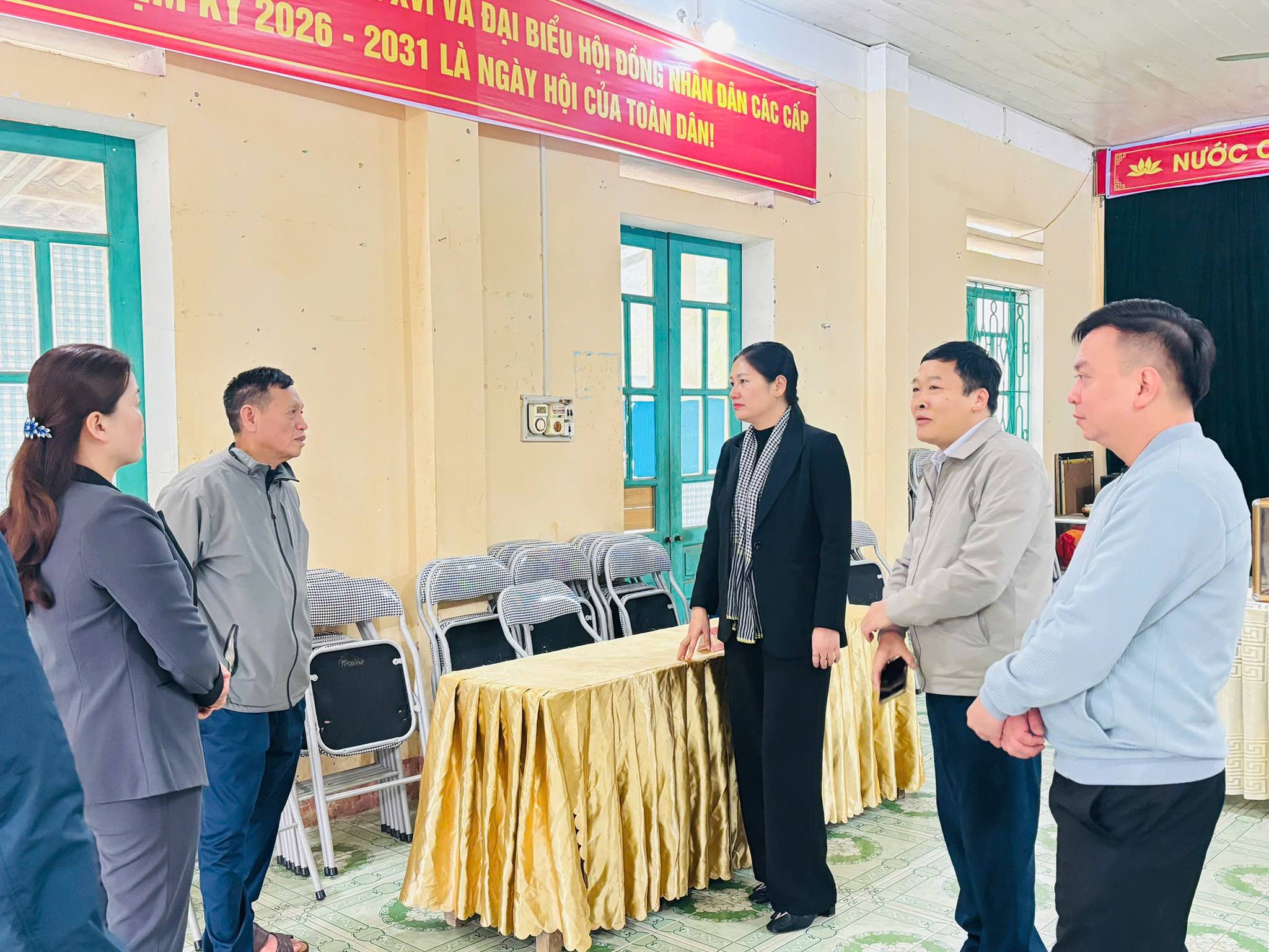 Bà Đoàn Thị Thanh Tâm – Tỉnh ủy viên, Phó Trưởng Ban Thường trực Ban Tuyên giáo và Dân vận Tỉnh ủy – làm trưởng đoàn