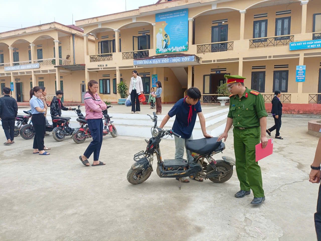 653927575 1295838836082924 6428545933744524594 n