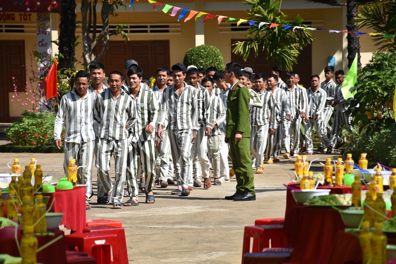 De xuat cho pham nhan goi video mien phi de tham nguoi