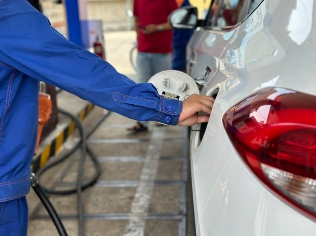 Giá xăng dầu tăng mạnh từ 23 giờ ngày 19.3