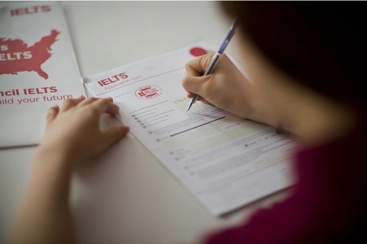 Hinh thuc thi IELTS tren giay se