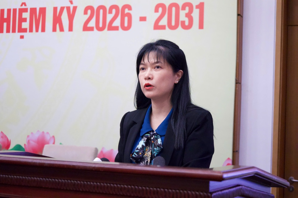 Đã có nơi 100% cử tri hoàn thành bỏ phiếu bầu cử 2 Bà Tạ Thị Yên - Phó Chủ nhiệm Ủy ban Công tác đại biểu, Phó Chánh Văn phòng Thường trực Hội đồng Bầu cử Quốc gia, Ủy viên Tiểu ban Nhân sự thuộc Hội đồng Bầu cử Quốc gia - cho biết, đã có nơi 100% cử tri đi bỏ phiếu bầu cử. Ảnh: Phạm Đông