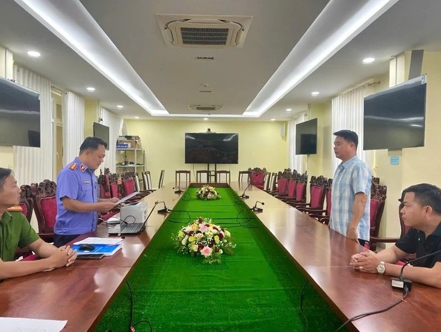 brthluiuilyr5rywuykjy