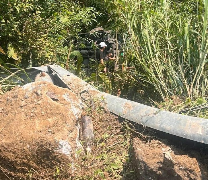 Xe Khách 29 Chỗ Mất Phanh Lao Xuống Vực Ở Tam Đảo, Nhiều Người Bị Thương 1 Hiện trường vụ tai nạn