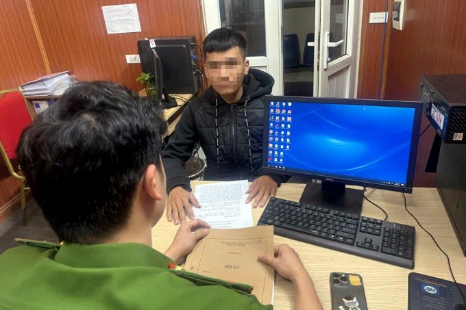 Nguyễn Văn K. tại cơ quan công an. Ảnh: CACC