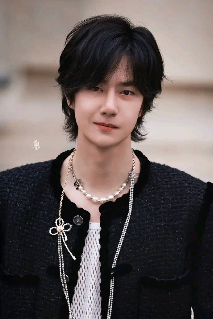 Diễn viên Vương Nhất Bác được cân nhắc cho vai Đường Tăng.