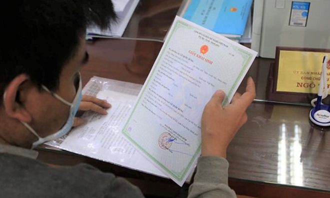 giay khai sinh 15140752