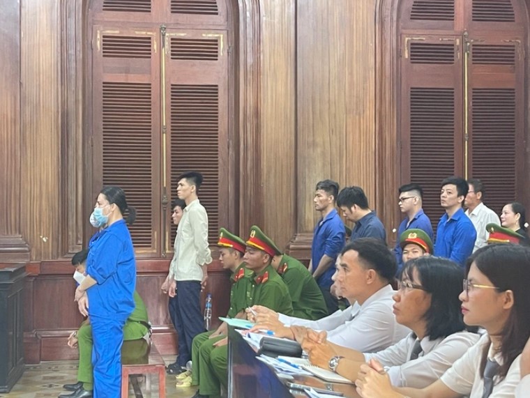 Các bị cáo tại phiên xử hồi tháng 6-2025