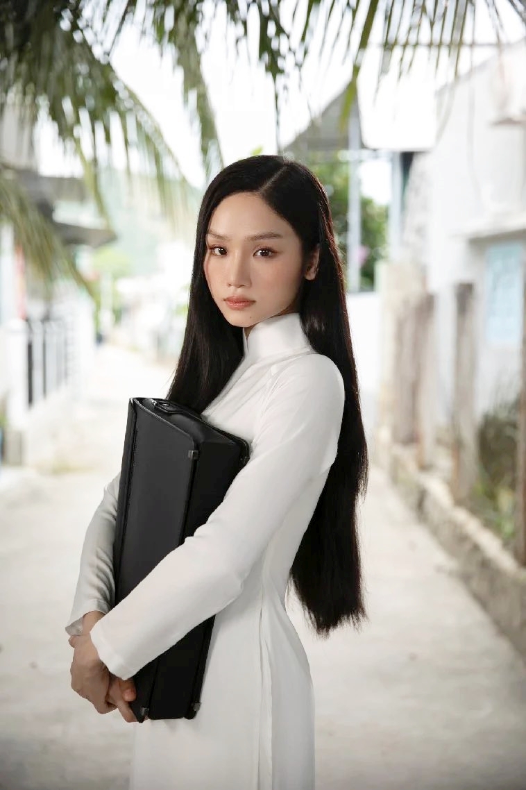 Câu thoại trong phim “ Những Thiên Thần Áo Trắng” của Miu Lê bất ngờ gây xôn xao 3 Nữ diễn viên còn thành công ở mảng điện ảnh