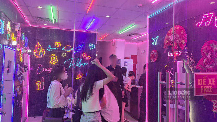 Karaoke 833666646