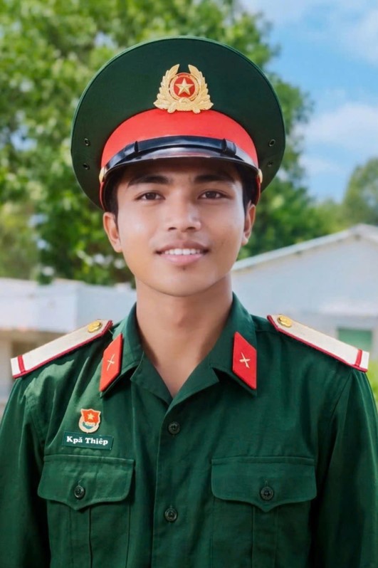 Hạ sỹ Kpă Thiệp hy sinh khi cứu 2 người dân khỏi điện giật 