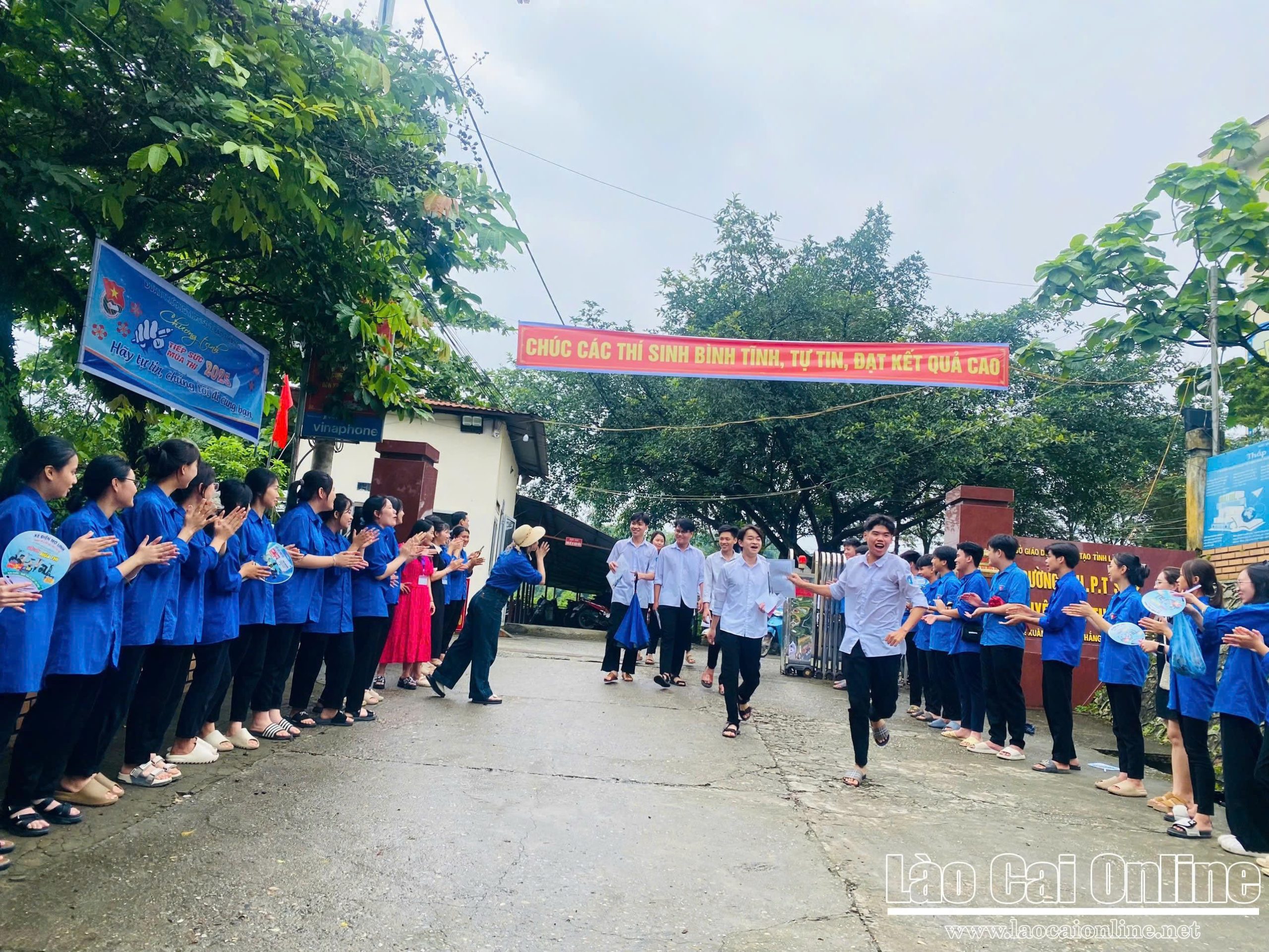 Bộ GD&ĐT công bố phổ điểm 12 môn thi tốt nghiệp THPT 2026 1 Thí sinh thi tốt nghiệp THPT 2025 .ảnh Ngọc Anh
