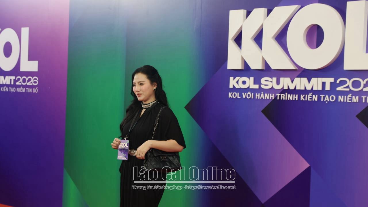 Hình ảnh toàn cảnh Hội nghị KOL toàn quốc 2026: Khi sức ảnh hưởng gắn với niềm tin số 8 40c2bc8f dc52 45be a473 63652185c593 11zon