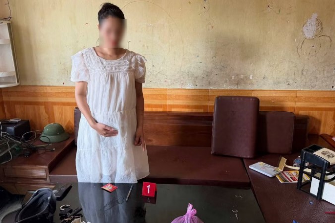 Lào Cai: Mua Ma Túy Từ Hà Nội Mang Về Cho Bạn Đang Mang Thai Sử Dụng 24 jtjtkjry