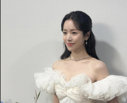 10 mỹ nhân Hàn Quốc đẹp tự nhiên: Kim Tae Hee đứng đầu 1 Anh chup man hinh 2026 10 24 221711